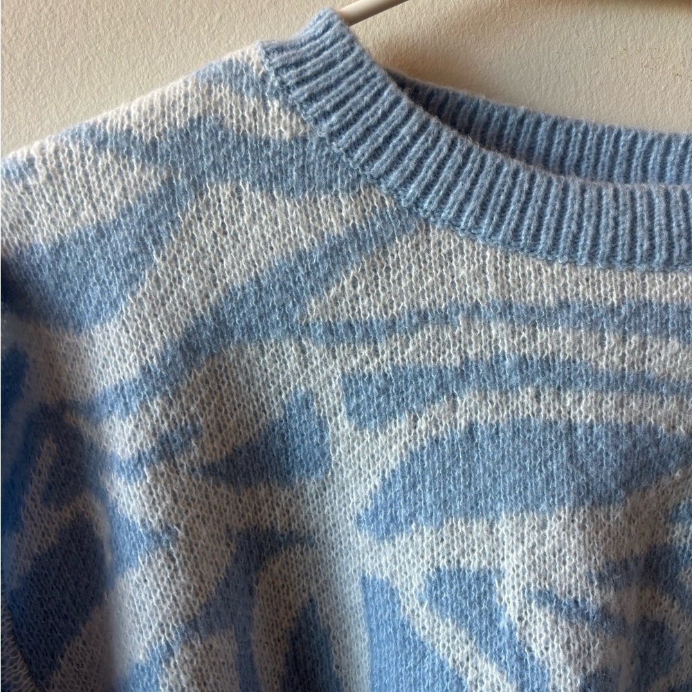 Printed Cropped Sweater - S - Picture 3 of 4